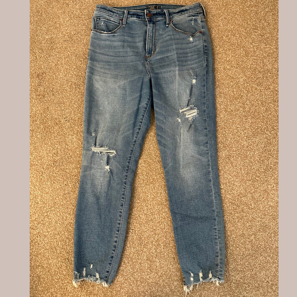 Abercrombie & Fitch High Rise Super Skinny Ankle